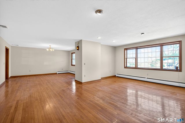 554 Jeremy Swamp Road, Southbury, CT 06488