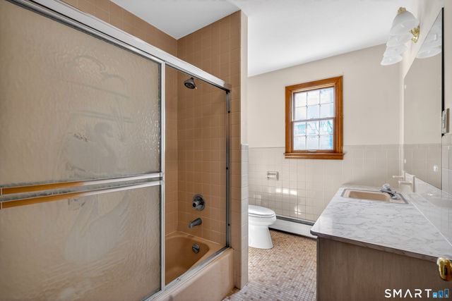 554 Jeremy Swamp Road, Southbury, CT 06488