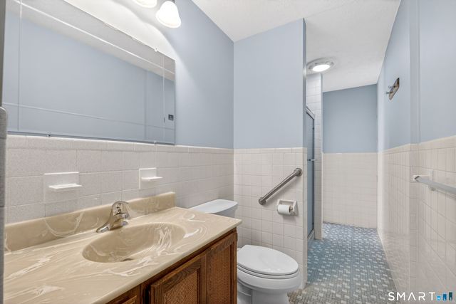 554 Jeremy Swamp Road, Southbury, CT 06488