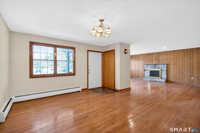 554 Jeremy Swamp Road, Southbury, CT 06488