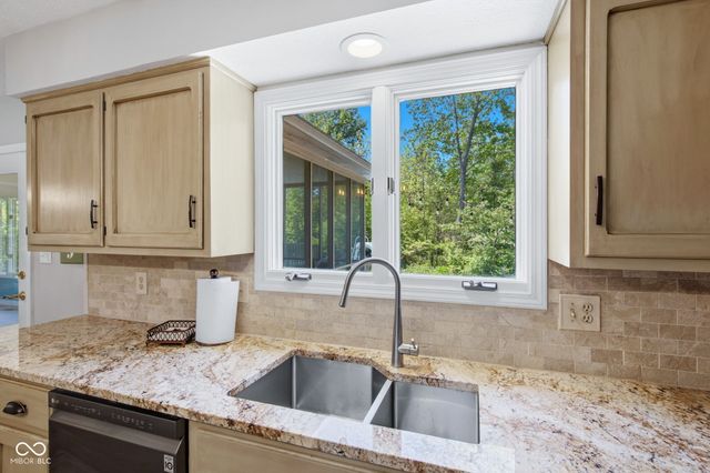 8342 Catamaran Drive, Indianapolis, IN 46236
