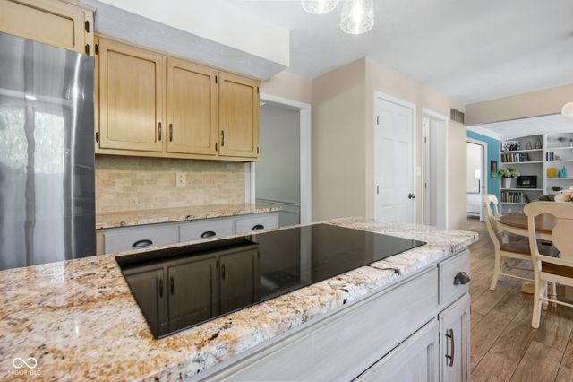 8342 Catamaran Drive, Indianapolis, IN 46236