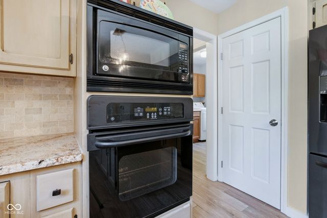 8342 Catamaran Drive, Indianapolis, IN 46236