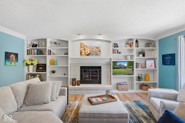 8342 Catamaran Drive, Indianapolis, IN 46236