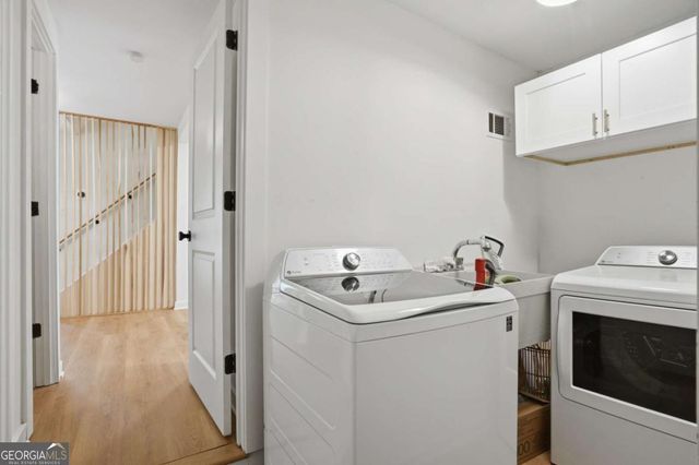 120 Hillside Lane, Roswell, GA 30076