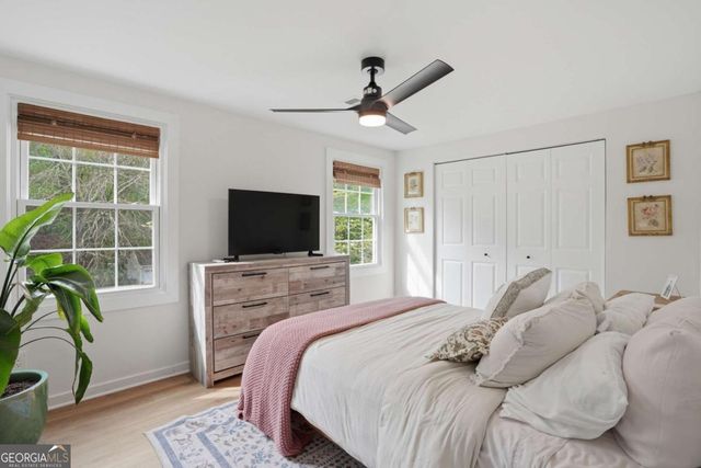 120 Hillside Lane, Roswell, GA 30076