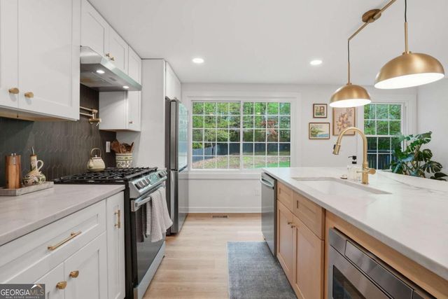 120 Hillside Lane, Roswell, GA 30076