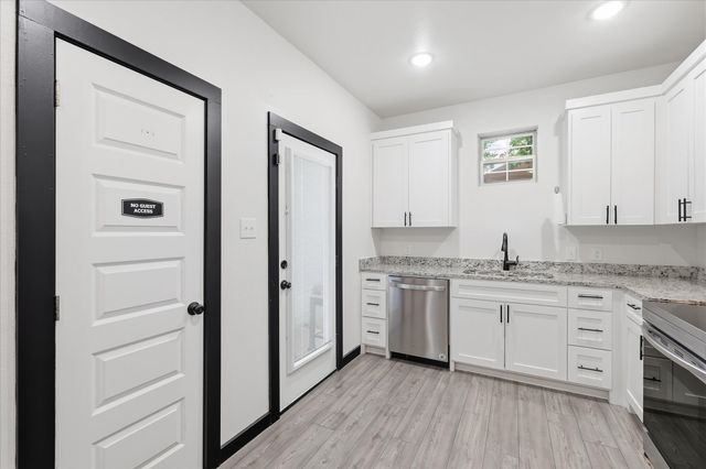 3412 Meadow Street, Dallas, TX 75215