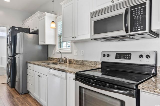 191 Addison Cottage Way, Murrells Inlet, SC 29576