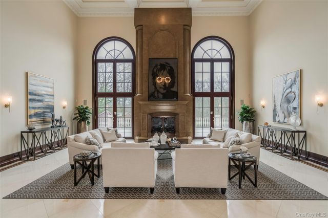 4 Valentines Farm Court, Old Brookville, NY 11545