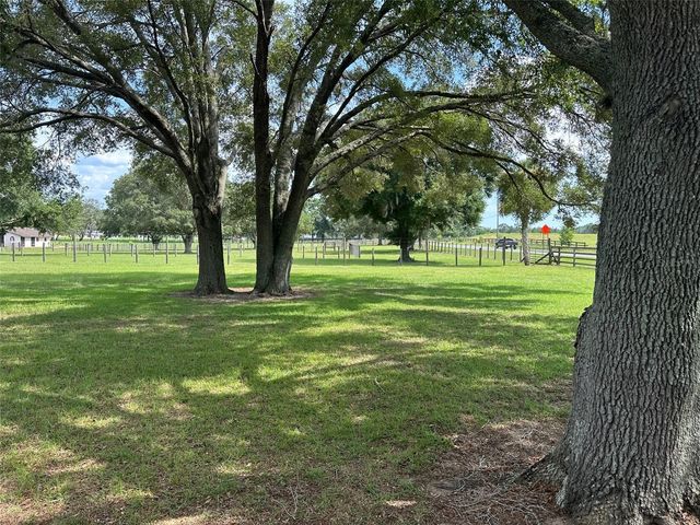 905 NW 80TH AVENUE, Ocala, FL 34482