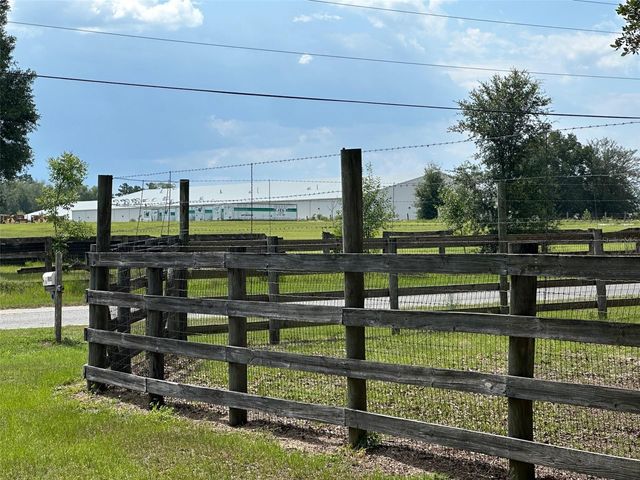 905 NW 80TH AVENUE, Ocala, FL 34482