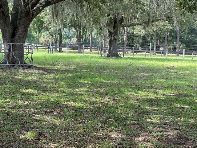 905 NW 80TH AVENUE, Ocala, FL 34482