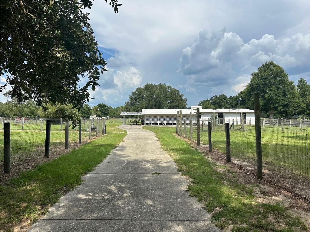 905 NW 80TH AVENUE, Ocala, FL 34482