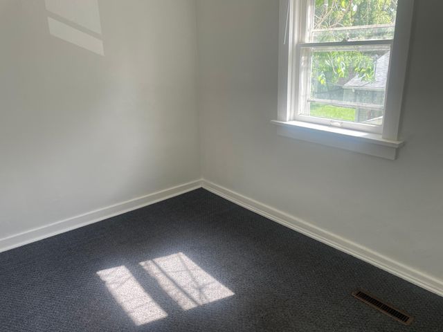 833 Fremont Avenue, Saint Paul, MN 55106