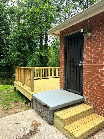 385 Macedonia Road SE, Atlanta, GA 30354