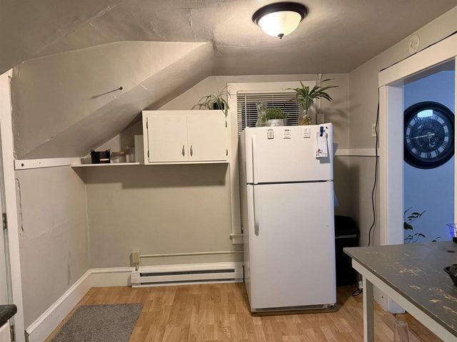 324 E PACIFIC STREET, Appleton, WI 54911