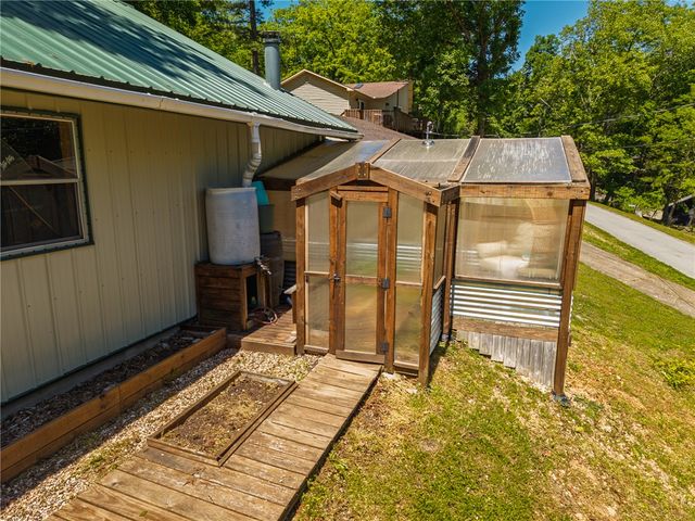 13501 Arrow Lane, Garfield, AR 72732