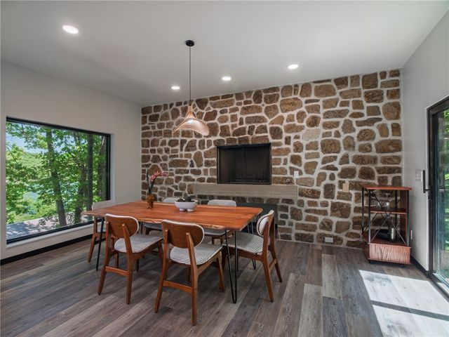 13501 Arrow Lane, Garfield, AR 72732