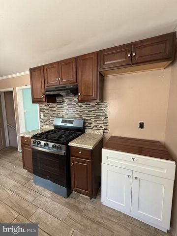 7640 FAIRFIELD ST, Philadelphia, PA 19152