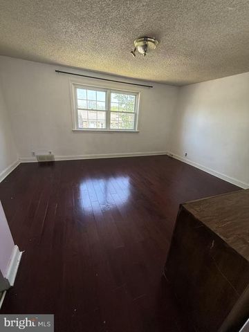 7640 FAIRFIELD ST, Philadelphia, PA 19152