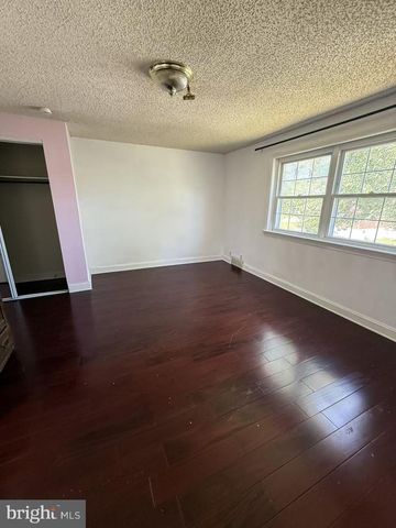 7640 FAIRFIELD ST, Philadelphia, PA 19152
