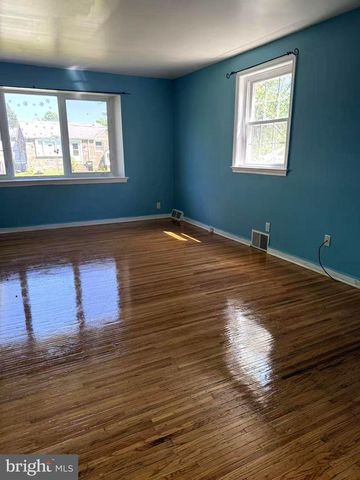 7640 FAIRFIELD ST, Philadelphia, PA 19152