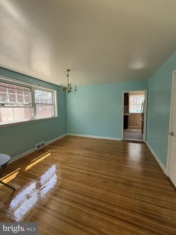 7640 FAIRFIELD ST, Philadelphia, PA 19152