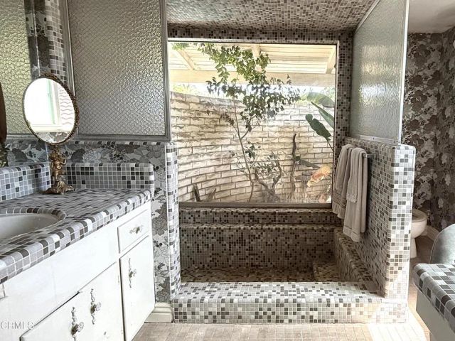 924 N 4th Street, Montebello, CA 90640