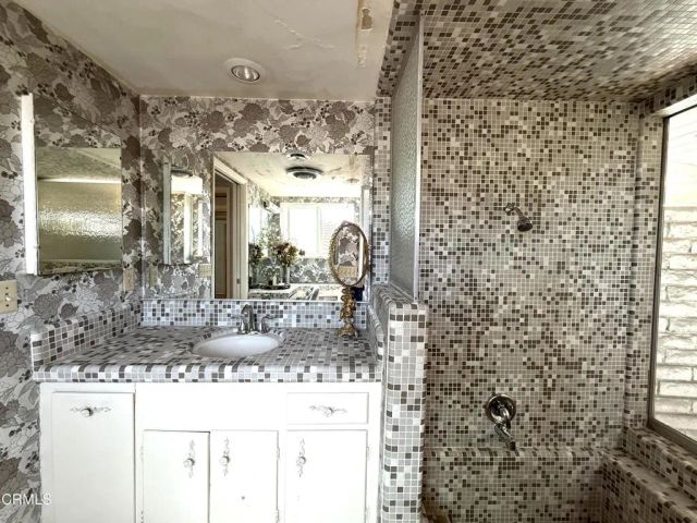 924 N 4th Street, Montebello, CA 90640