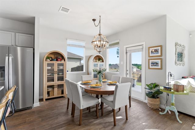 220 Apache Plum DR, Kyle, TX 78640