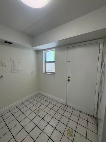 6300 S Falls Cir Drive 314, Lauderhill, FL 33319
