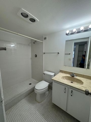 6300 S Falls Cir Drive 314, Lauderhill, FL 33319