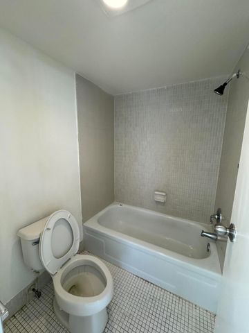 6300 S Falls Cir Drive 314, Lauderhill, FL 33319