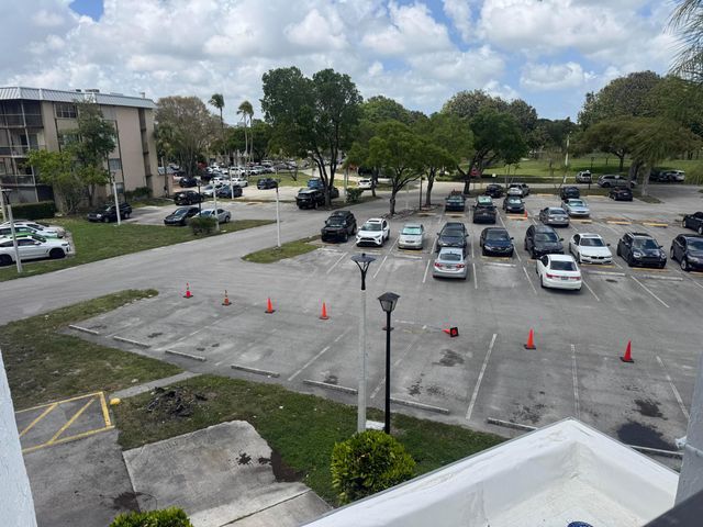 6300 S Falls Cir Drive 314, Lauderhill, FL 33319