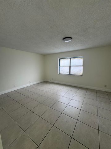 6300 S Falls Cir Drive 314, Lauderhill, FL 33319