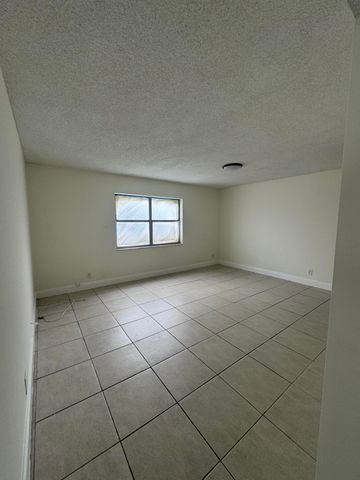 6300 S Falls Cir Drive 314, Lauderhill, FL 33319