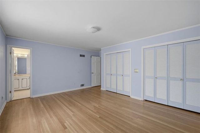 92 Brandon Ridge Drive, Sandy Springs, GA 30328
