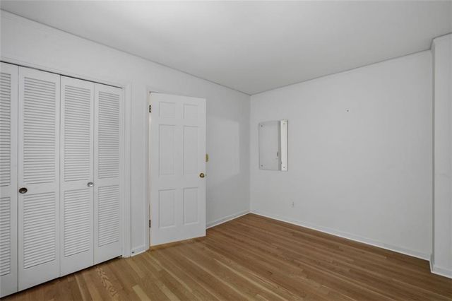 92 Brandon Ridge Drive, Sandy Springs, GA 30328