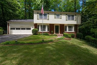92 Brandon Ridge Drive, Sandy Springs, GA 30328