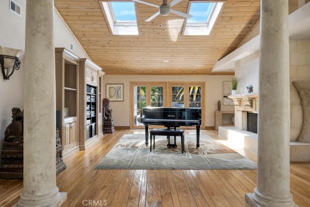11901 Susan, Granada Hills, CA 91344