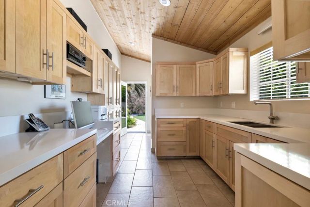 11901 Susan, Granada Hills, CA 91344