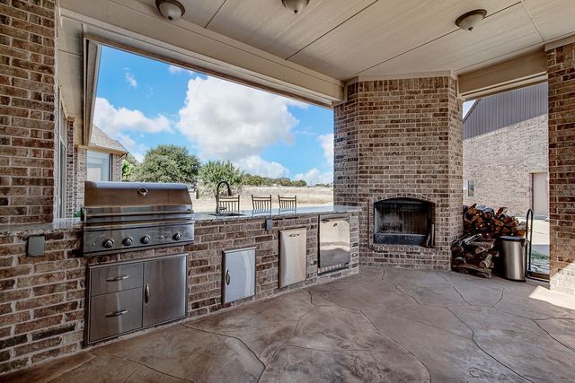 117 Citation Drive, Cresson, TX 76035