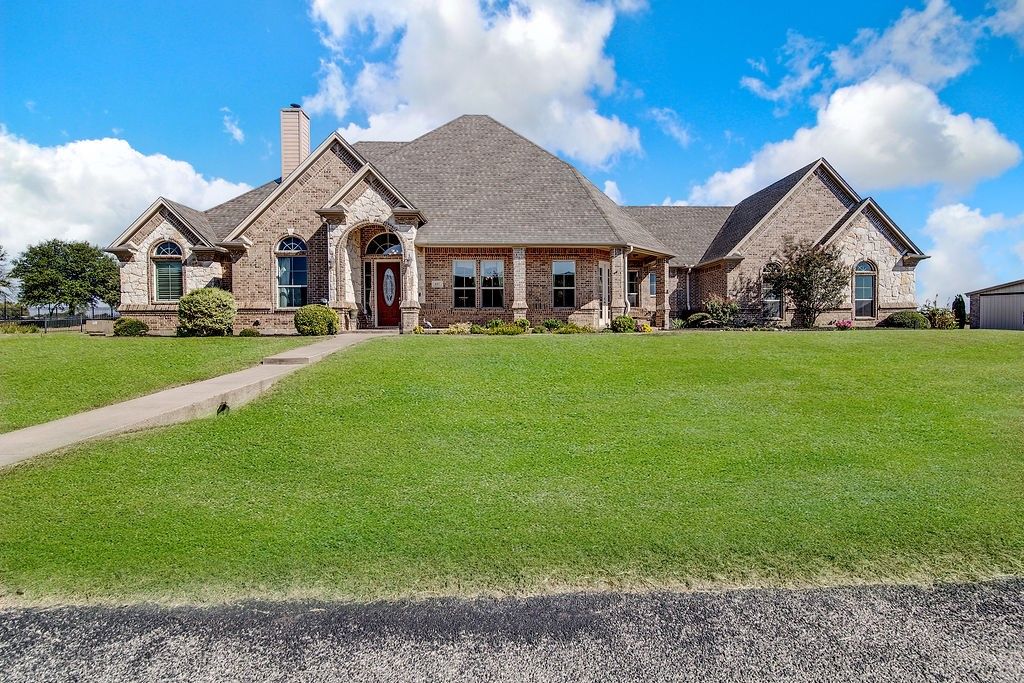 117 Citation Drive, Cresson, TX 76035