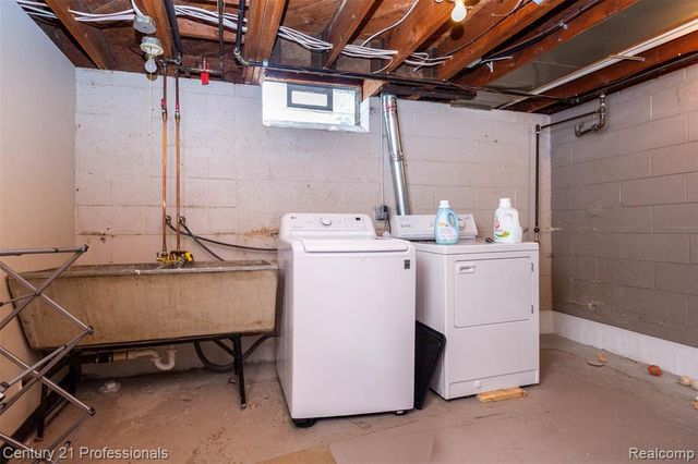 4133 Amherst Road, Royal Oak, MI 48073