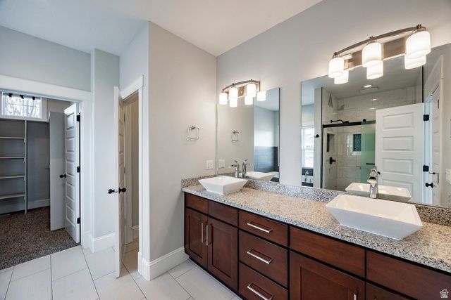 910 S PACE PL, North Salt Lake, UT 84054