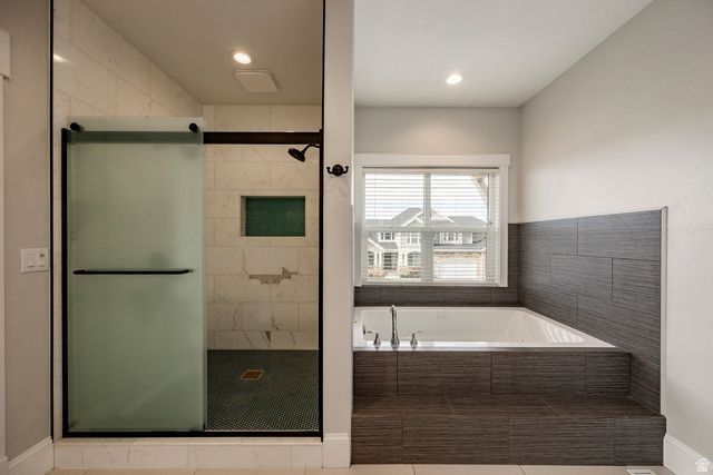 910 S PACE PL, North Salt Lake, UT 84054