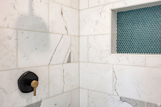 910 S PACE PL, North Salt Lake, UT 84054