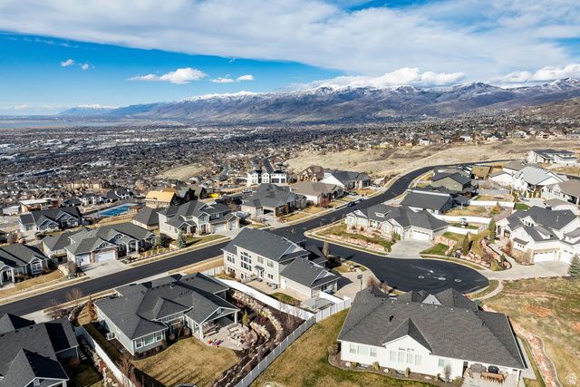 910 S PACE PL, North Salt Lake, UT 84054