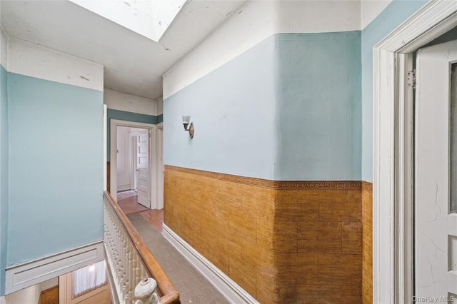 60-73 69th Avenue, Ridgewood, NY 11385